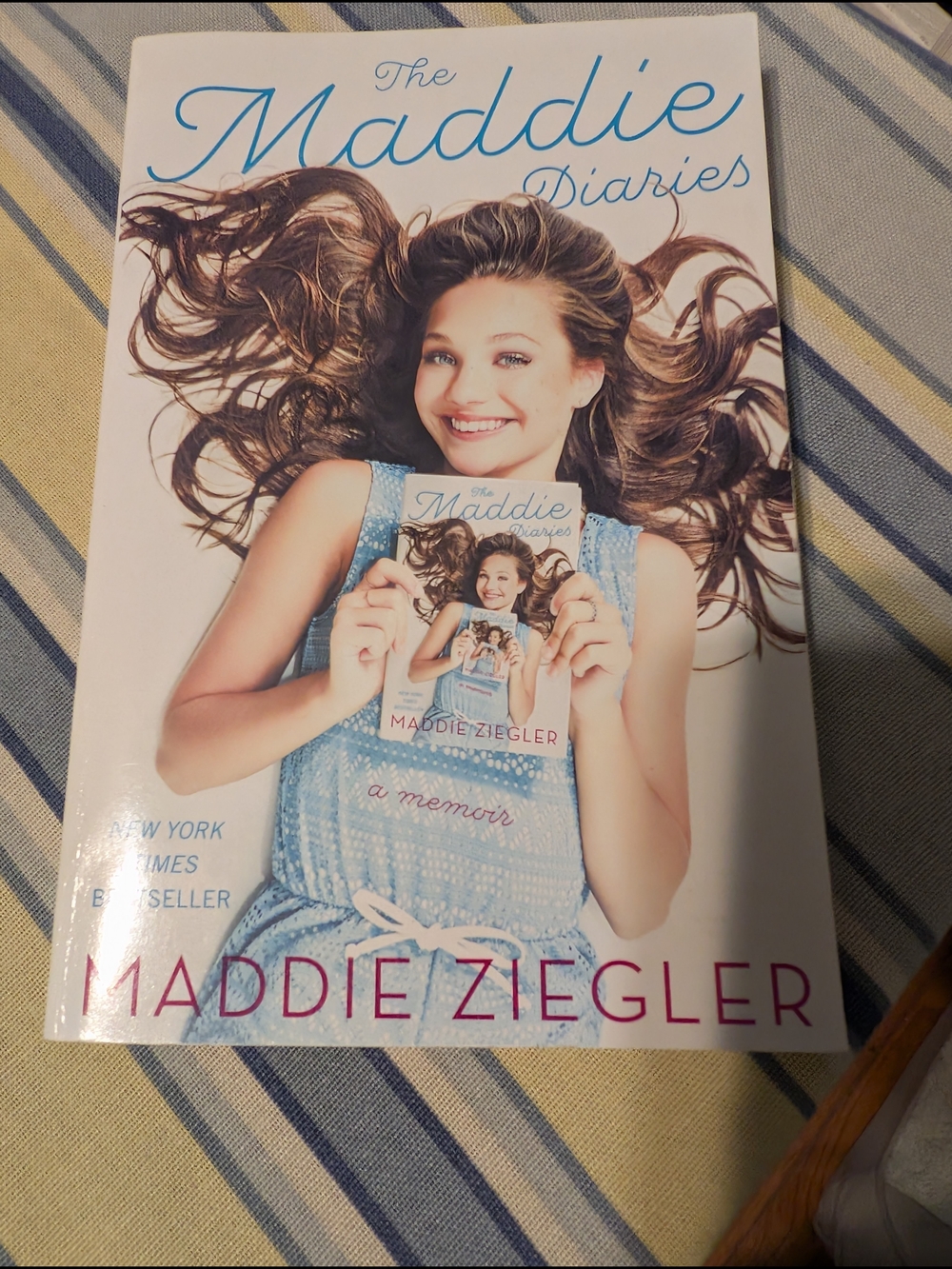 The Maddie Diaries by Maddie Ziegler - Blue & White Cover